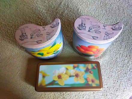 Photo of free Biscuit tins (Putney SW15) #1