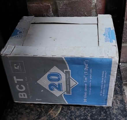 Photo of free New white tiles - 1m sq (Windlesham (Windlesham (GU20)) #1