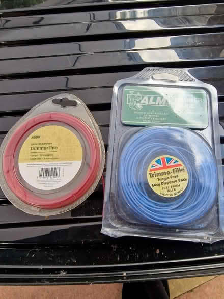 Photo of free 2 packs trimmer line (Luton LU2) #1