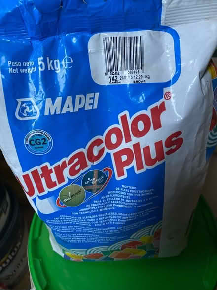 Photo of free Tile grout 5kg x2 (Luton area) #1