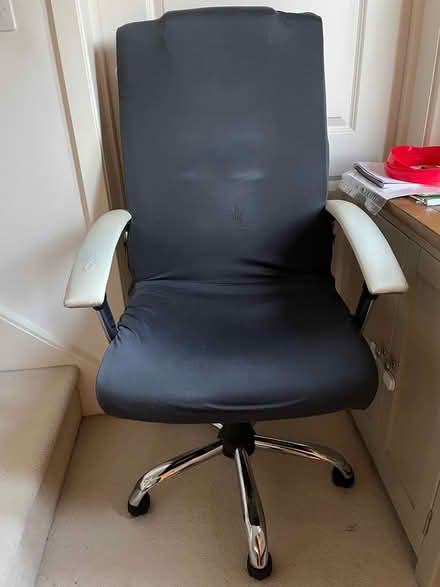 Photo of free Height adjustable office chair (Worcester Park KT4) #1