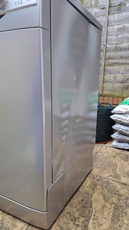 Photo of free Slimline dishwasher. Portway area. (Frome BA11) #2