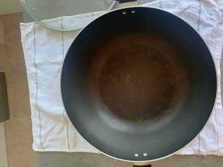 Photo of free Deep saucepans 1 x deep frying pan (CT5) #1
