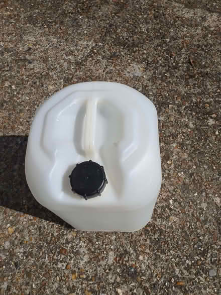 Photo of free Water carriers (The Nurserylands TW12) #1