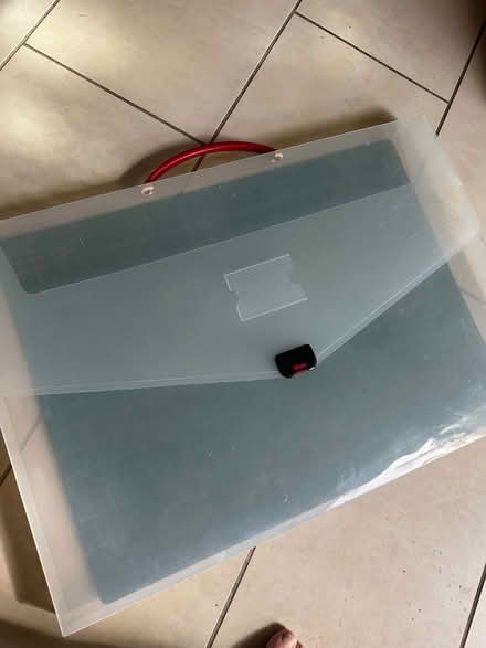 Photo of free A2 Clear portfolio case and cutting mat (Grandpont OX1) #1