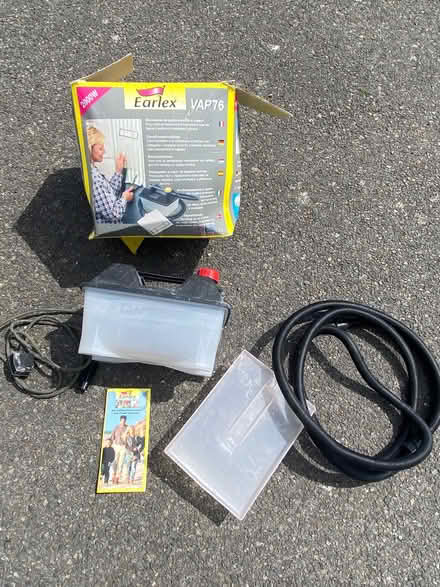 Photo of free wallpaper stripper kit (Cade Street TN21) #2