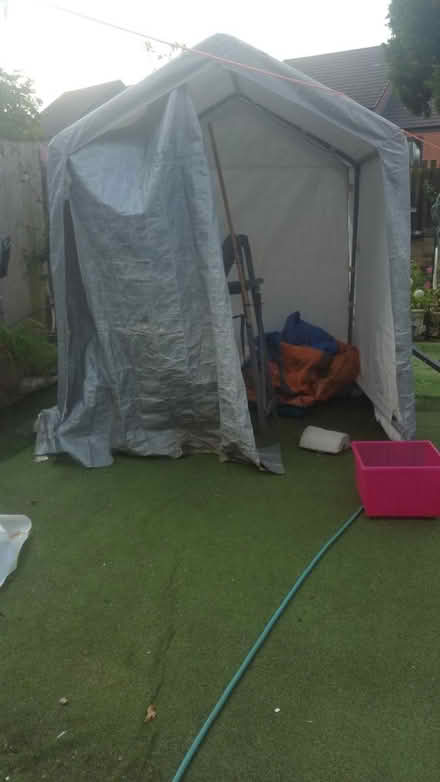 Photo of free portable temporary shed type (Parson cross S5) #1