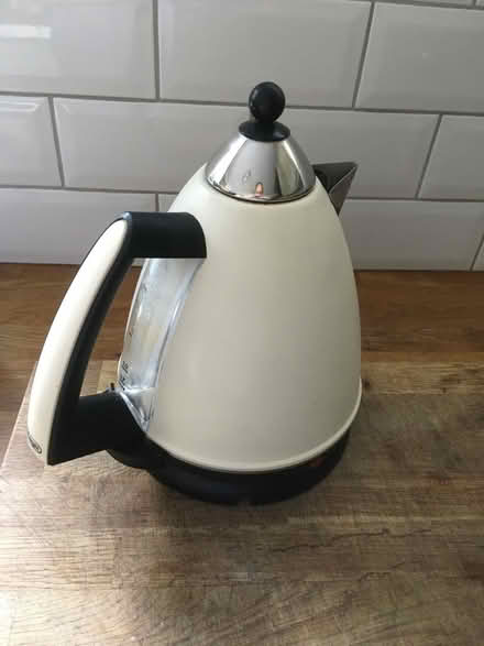 Photo of free Kettle (Walbottle NE15) #1