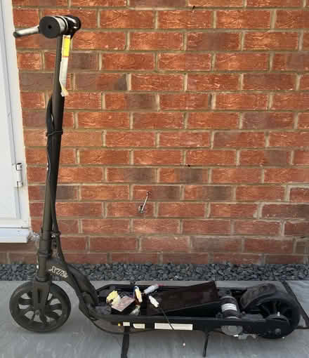 Photo of free Electric Scooter - Not working (Glenfield, Leicester LE3 8) #1