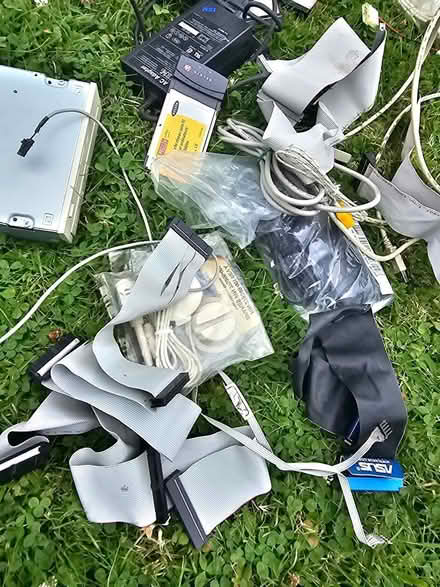 Photo of free Various computer bits (Wanstead IG1) #3