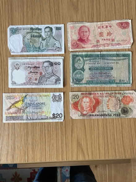 Photo of free Various Foreign Currency Notes (18) (Cutteslowe OX2) #1
