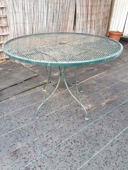 Photo of free metal garden table - upcycle project (Barnes SW13) #3