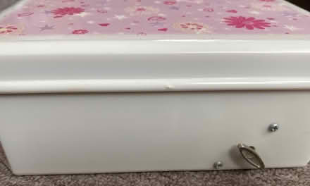 Photo of free Wind-up Music Jewelry Box (Medford-Fulton Heights) #3