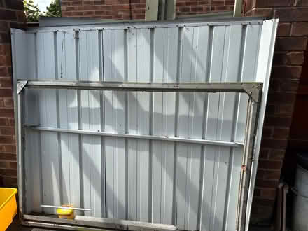 Photo of free Small Yardmaster metal shed 1.8m x 1.2m approx (Ivy Farm SK11) #4