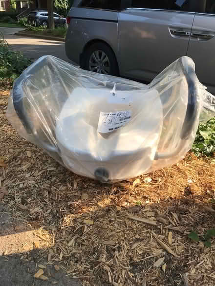 Photo of free Raised toilet seat with arms (Guelph (downtown)) #1