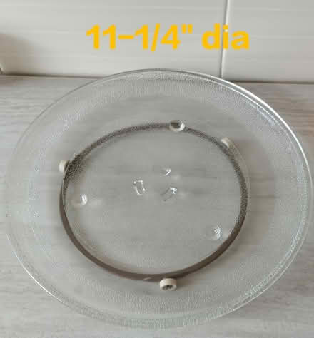 Photo of free Oven turntable plate & bracket (Serangoon) #1