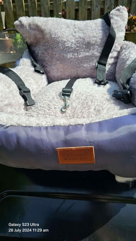 Photo of free Furdreams dog/puppy car seat (Woodseats S8) #2