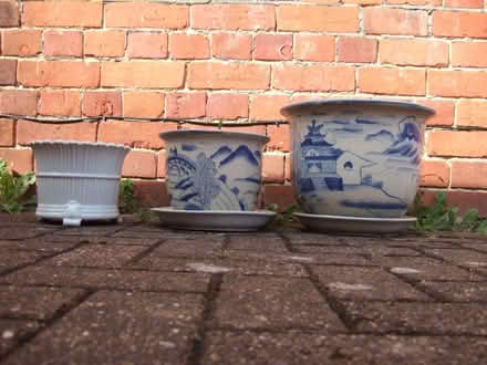 Photo of free Ceramic flower pots. (3) (Sunninghill SL5) #2