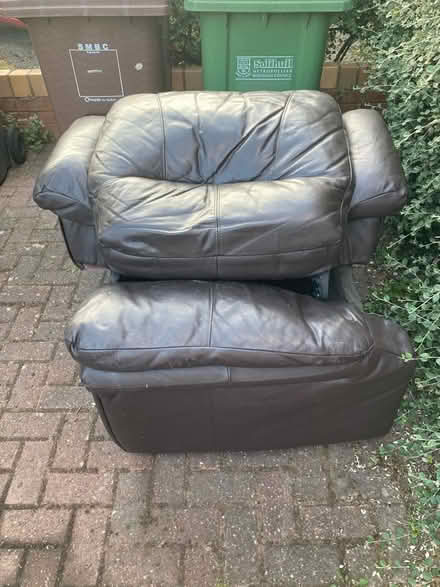 Photo of free 2 single reclining chairs (Solihull B91) #2