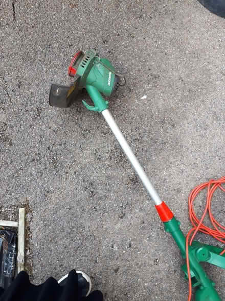Photo of free qualcast strimmer (Barnes SW13) #2