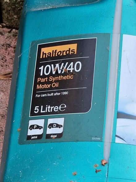 Photo of free Halfords motor oil 5L 2/3rd full (Luton LU2) #2