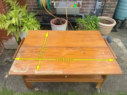 Photo of free 70’s pull out table/bar (Wimbledon SW20) #2