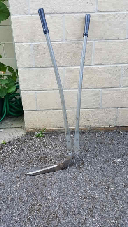 Photo of free Wilkinson Sword 36" edging shears (BA15 Centre Bradford on Avon) #2