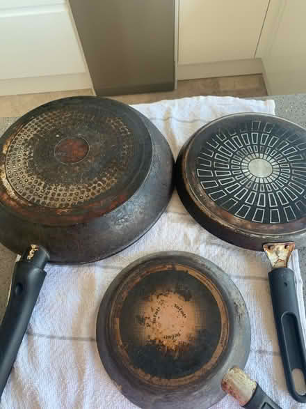 Photo of free Frying pans x 2 & Pancake pan (CT5) #2