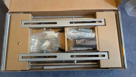 Photo of free TV wall mount 23"-37" (Pleasantville) #3