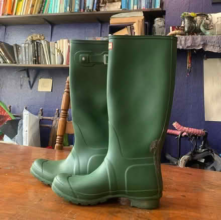 Photo of free Hunter boots sz 9 / 41 (Ridgewood, Queens) #1
