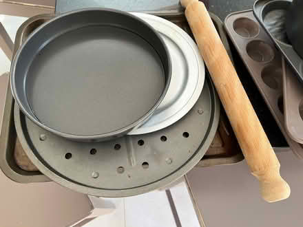 Photo of free Baking tins & trays (Knowle B93) #2