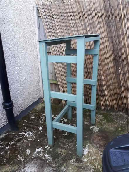 Photo of free recycle box holder unit stand (Barnes SW13) #2