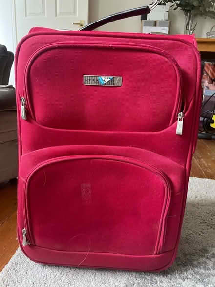 Photo of free Expandable wheelie suitcase (SE10 - Gnw mainline stn) #1