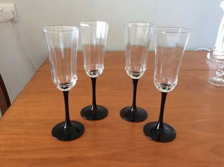 Photo of free 4 x attractive black stemmed prosecco/champagne glasses (Peacehaven BN10) #1