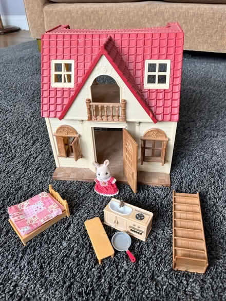 Photo of free Sylvanian families cosy cottage (Headington OX3) #1