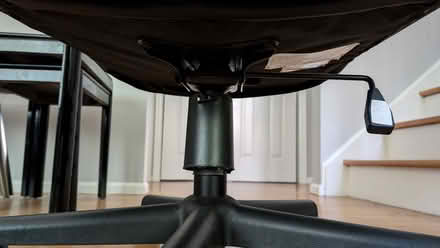 Photo of free Rolling desk chair (Pleasantville) #4