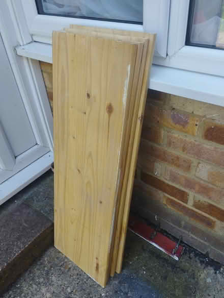 Photo of free Wooden planks and wardrobe (Borehamwood WD6) #1