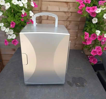 Photo of free Small cooler and warmer (Hounslow TW4 6Ba) #4