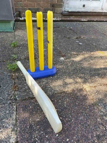 Photo of free Kids cricket set (Gerrards Cross SL9) #1