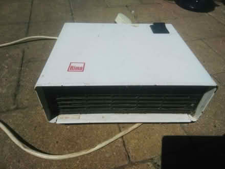 Photo of free Fan heater (can run cold) (Frenchay BS16) #1
