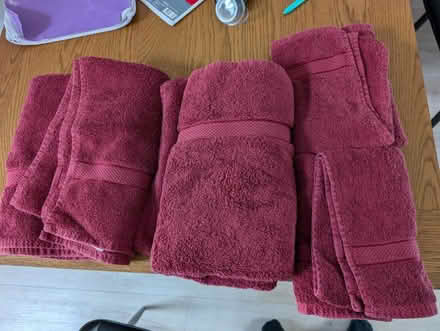 Photo of free 3 x towels (Dagenham RM10) #1