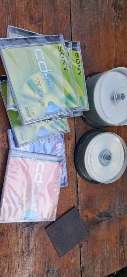 Photo of free Cd-r disc (Heanor DE75) #1