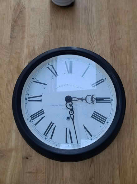 Photo of free Newgate wall clock (Hampton) #1