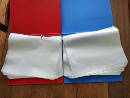 Photo of free A4 plastic file inserts (Amersham Common HP7) #1