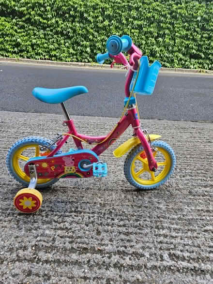 Photo of free 1 child's bikes (Holland Park W11) #1