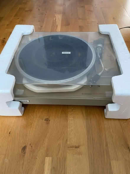 Photo of free Turntable for vinyl LP's (Runcton PO20) #1