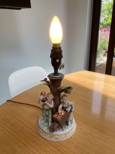 Photo of free Vintage Lamp (Penwortham PR1) #4