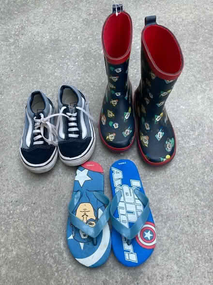 Photo of free Size 9/10 kids shoes (RH12) #1
