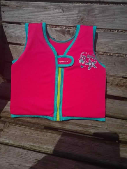 Photo of free Swim Vest 1-2 Years (LA1 Vale) #1