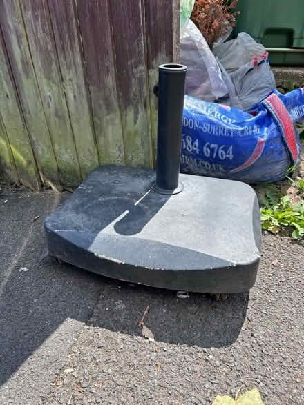 Photo of free Umbrella stand (SM6) #2